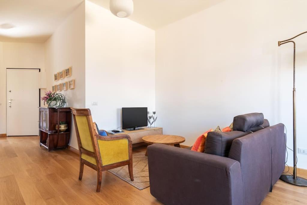 Elegante Bilocale San Calocero Apartment Milan Exterior photo
