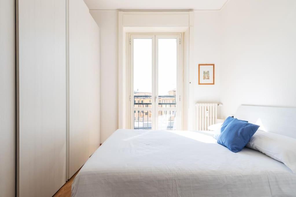 Elegante Bilocale San Calocero Apartment Milan Exterior photo